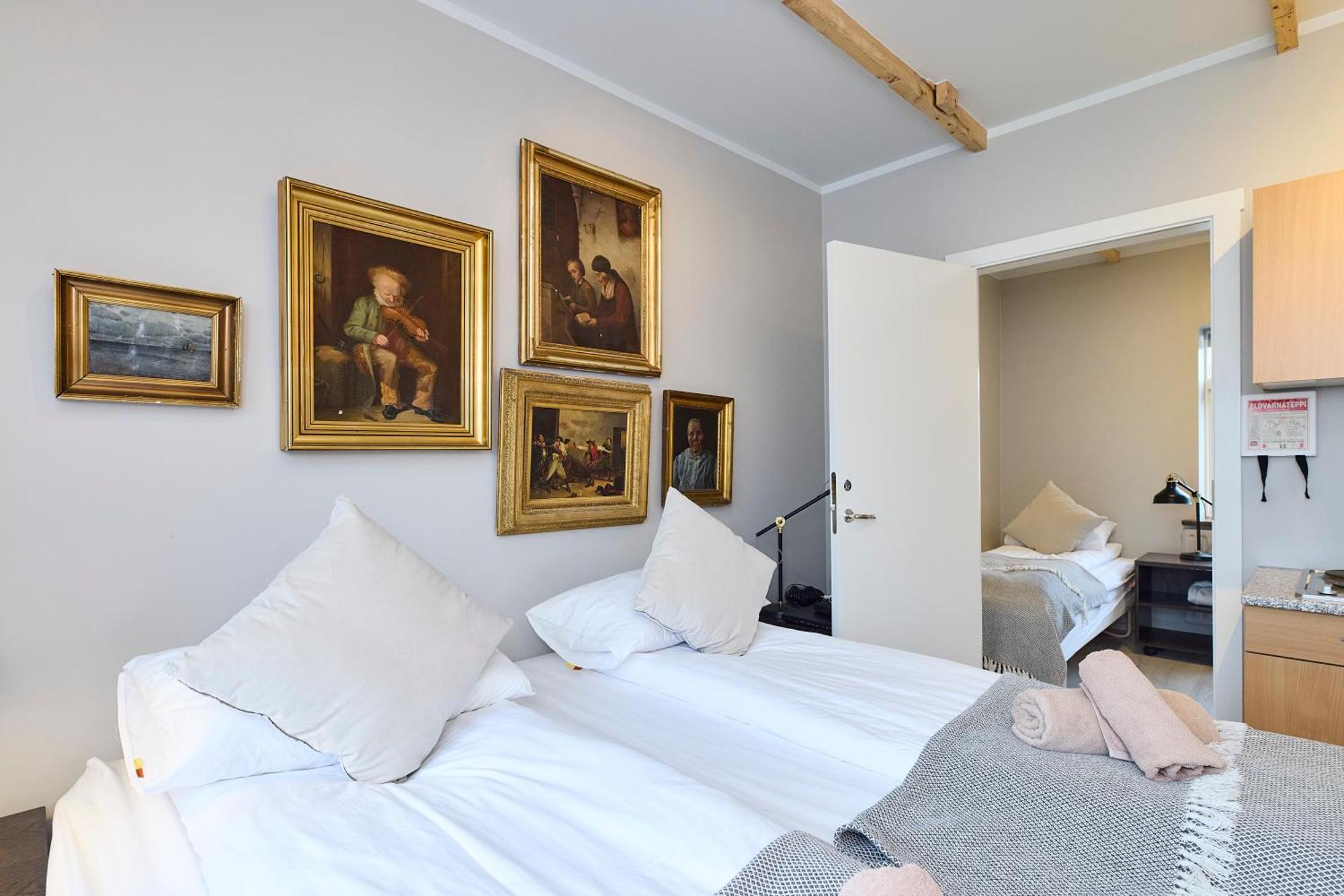 Englendingavik Homestay Borgarnes Buitenkant foto