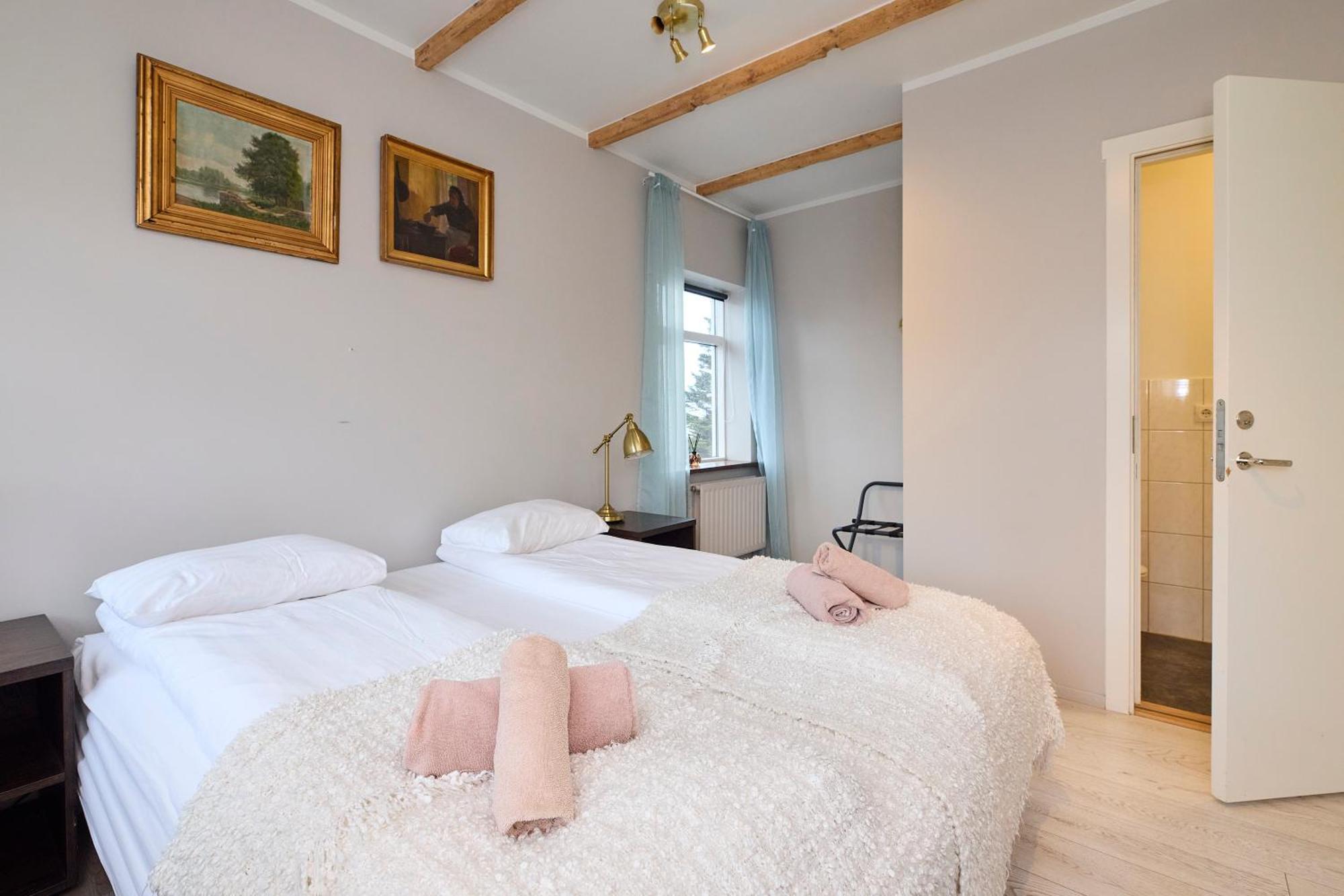 Englendingavik Homestay Borgarnes Buitenkant foto