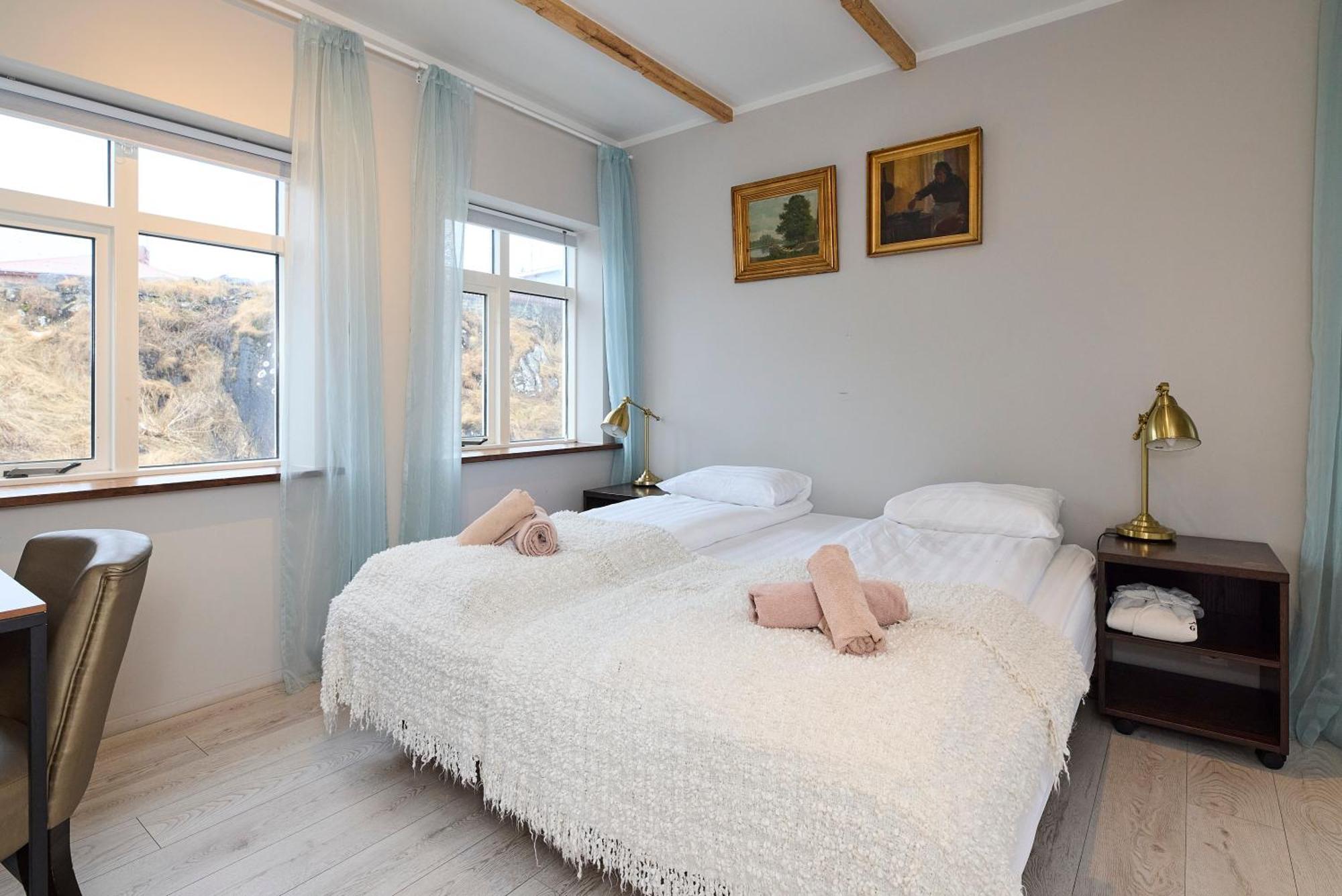 Englendingavik Homestay Borgarnes Buitenkant foto