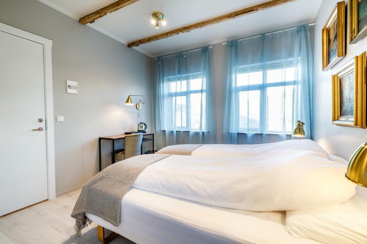 Englendingavik Homestay Borgarnes Buitenkant foto